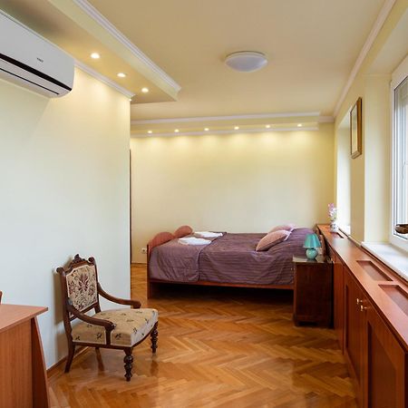 Frank Vendeghaz Hotel Veszpramvarsany Exterior foto